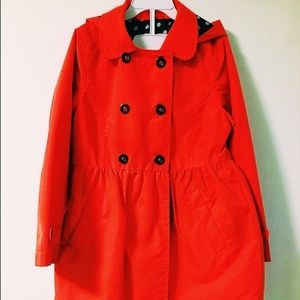 A 5-7 year old’s light weigh coat from “Osh Kosh”
